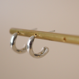 puchi curl pierce