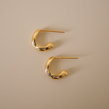 puchi curl pierce