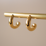 puchi curl pierce