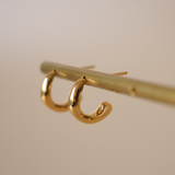 puchi curl pierce