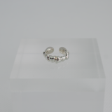 【NEW】ibitsu heart earcuff